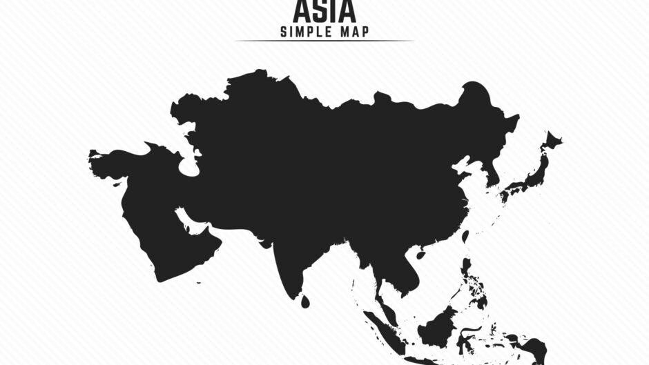 Obrazek przedstawia minimalistyczny czarny kontur mapy Azji na czystym białym tle, ukazując zarys tego rozległego kontynentu w sposób klarowny i elegancki. Ta prosta, a jednocześnie symboliczna reprezentacja Azji zachęca do refleksji nad jej geograficznym zasięgiem i znaczeniem jako jednego z najważniejszych regionów na świecie.